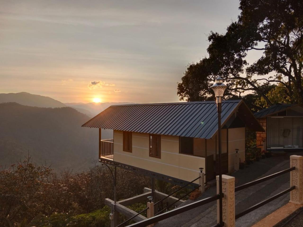 Cloudscape Homestay Pirmed Екстер'єр фото