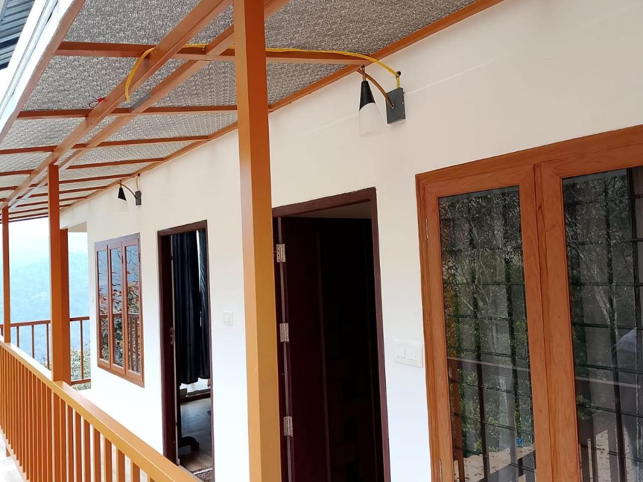 Cloudscape Homestay Pirmed Екстер'єр фото