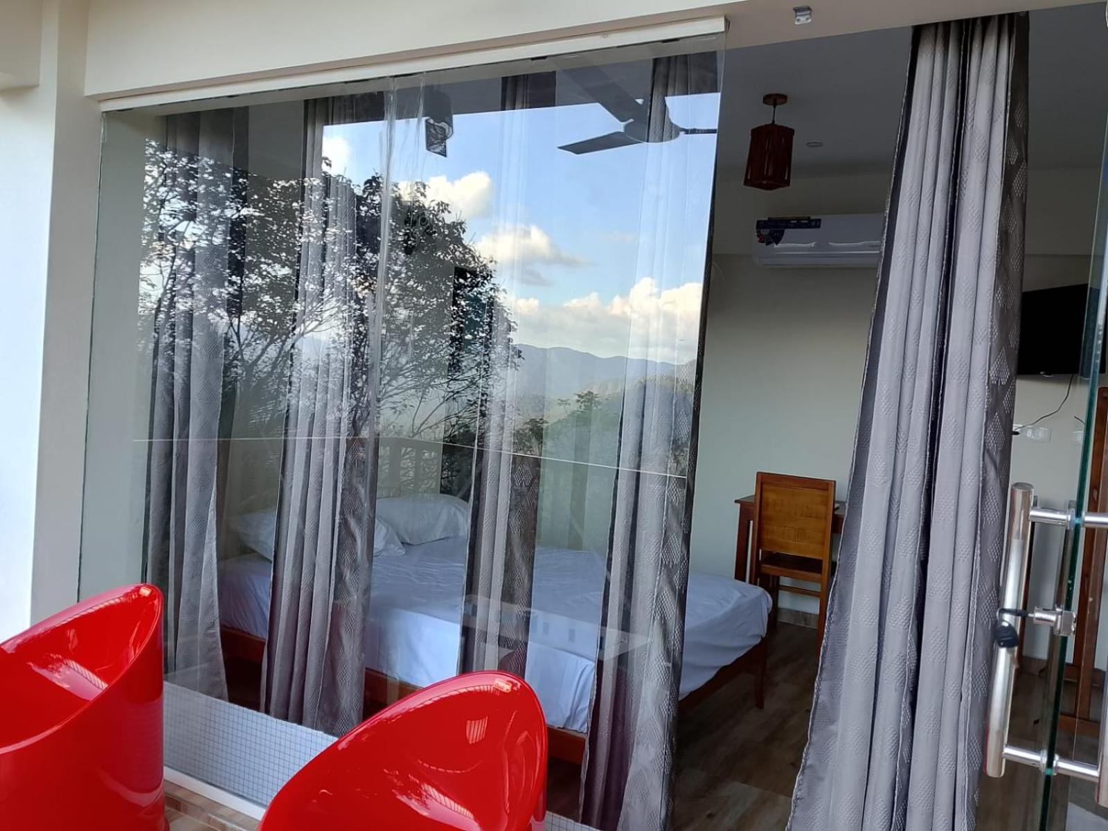 Cloudscape Homestay Pirmed Екстер'єр фото